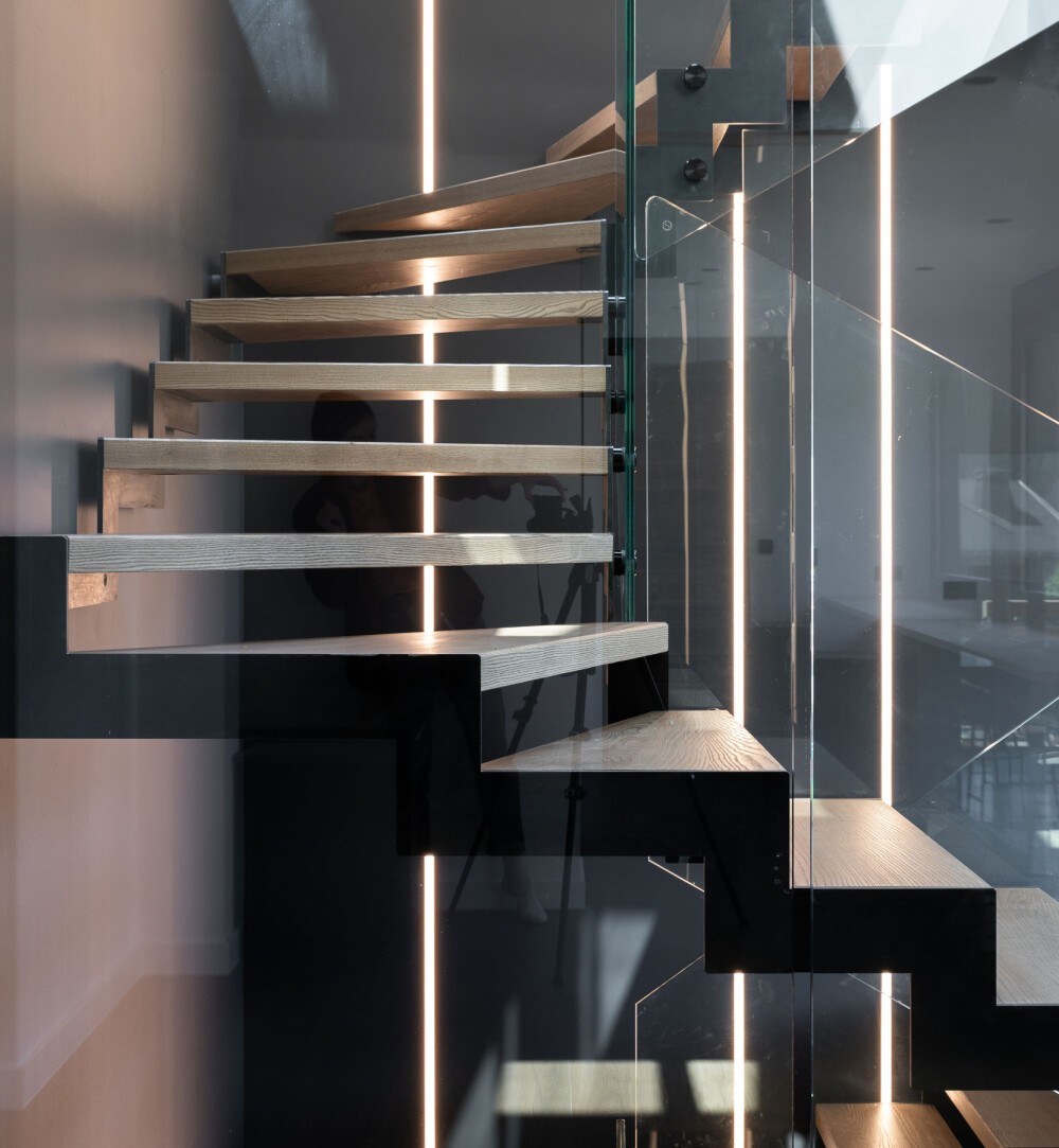 eden_home_annecy_chamonix_chalet_escalier.jpg
